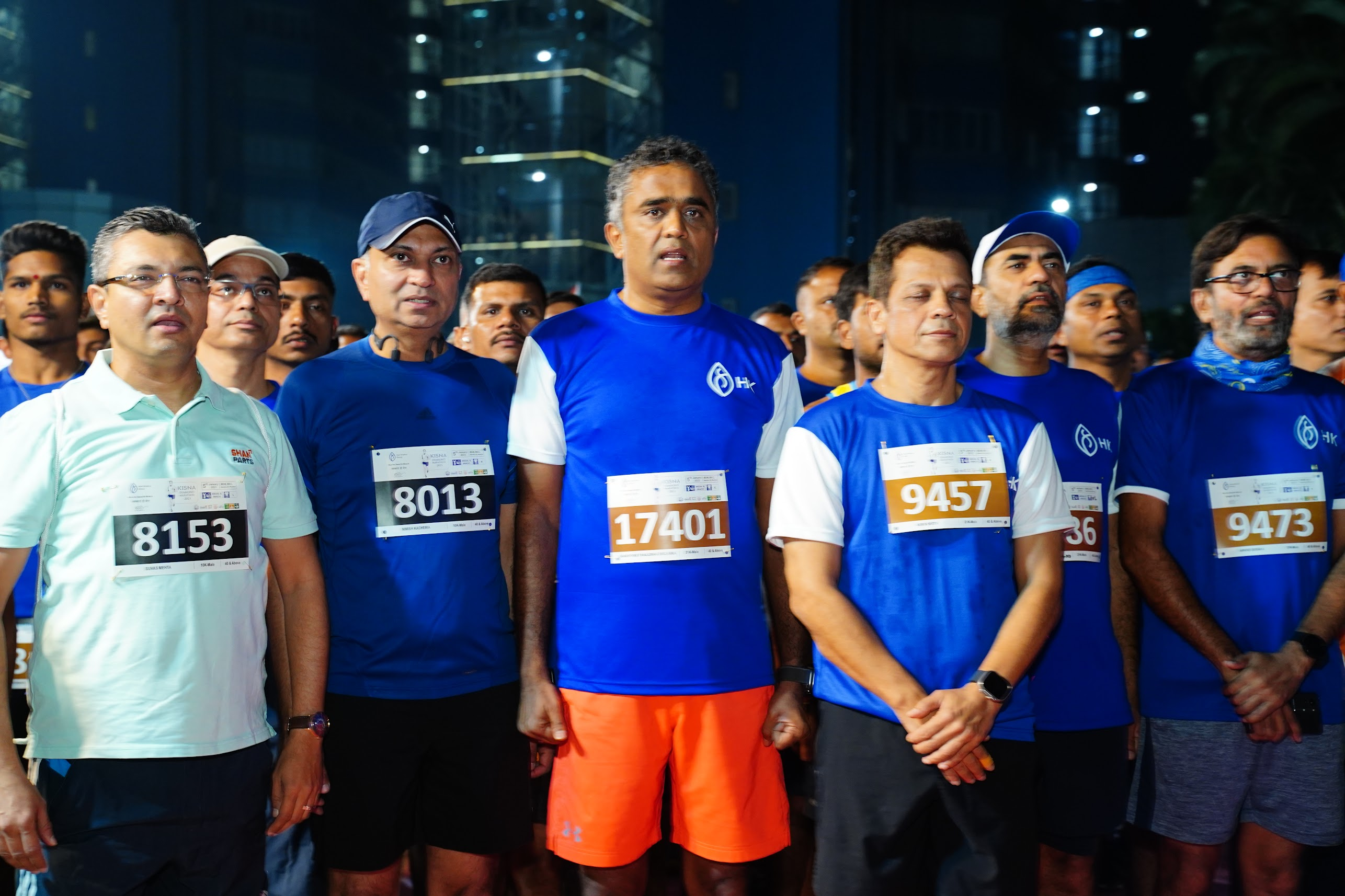 Marathon participants group photo 1
